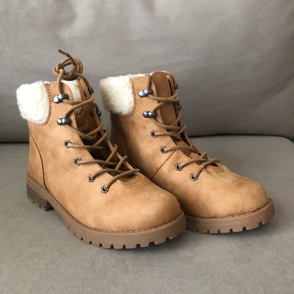 New Womens Cliffs Boots Size 6